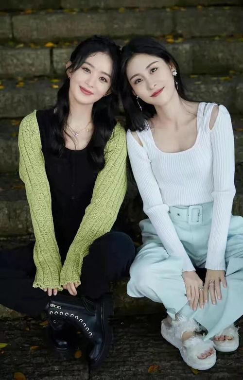 装酷女明星网红图片,揭秘网红装酷女明星的时尚秘籍