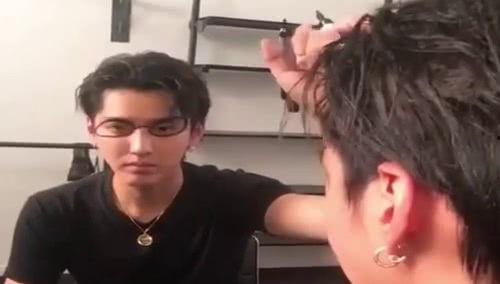 抖音明星网红旅游,抖音网红带你畅游世界美景