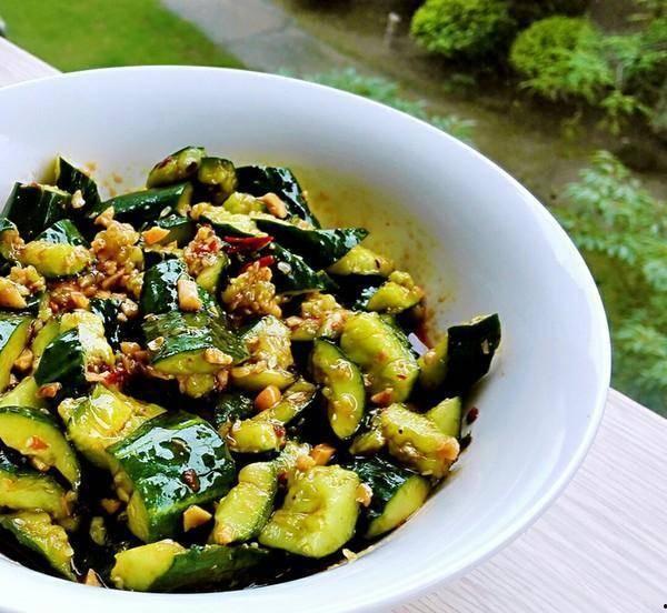 老虎菜热门大瓜肖静,揭秘老虎菜热门大瓜背后的真相