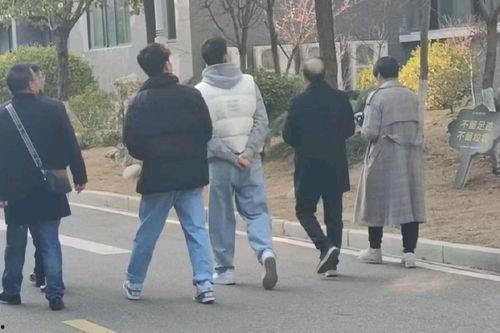 近期热门网红吃瓜事件,揭秘近期网络热议背后的真相