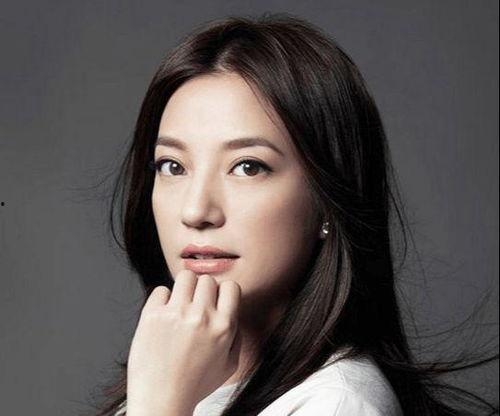 今日吃瓜女明星有哪些,女明星们的甜蜜与苦涩瞬间