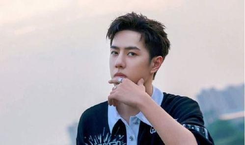 圈内八卦爆料吃瓜郭俊辰,八卦爆料中的吃瓜主角，揭秘娱乐圈背后的故事