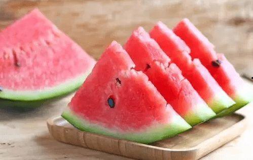 不消化可以吃黑瓜,轻松解决不消化困扰