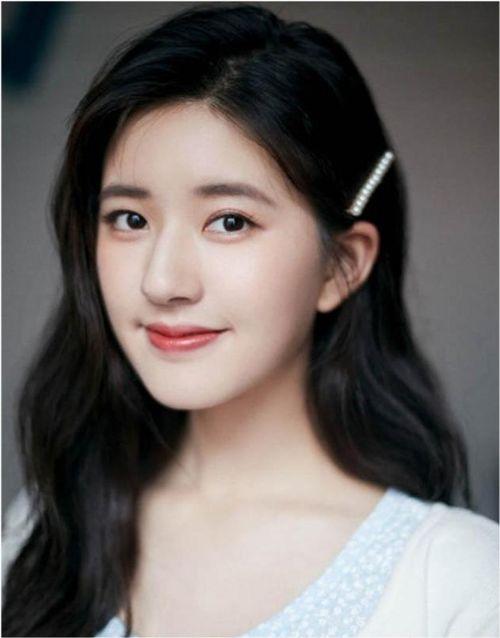 热门女明星瓜,揭秘热门女明星最新瓜料