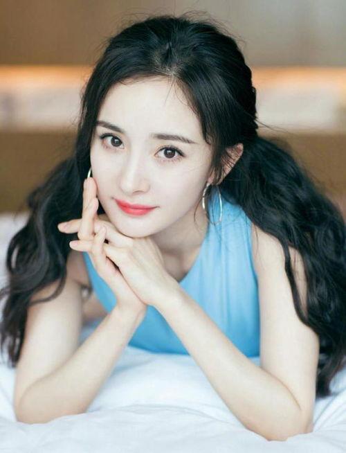 热门女明星瓜,揭秘热门女明星最新瓜料