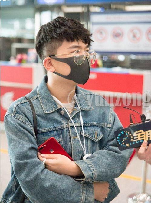 明星网红保安图片,明星气质守护安全防线