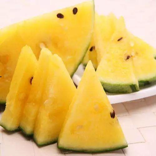 重磅黑料网爆吃瓜网,吃瓜群众热议不断！