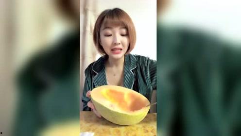 吃哈密瓜黑姐,探寻新疆甜蜜传奇