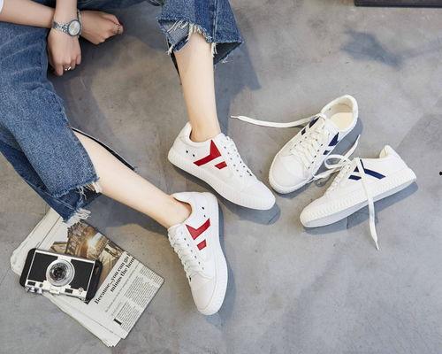 明星网红面包鞋图片,明星同款潮流解析