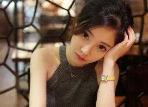 美女明星网红视频,美女明星视频集锦，魅力四溢，惊艳眼球