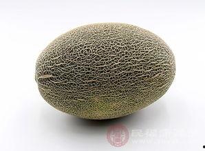 黑八哥可以吃哈密瓜吗,揭秘它们对哈密瓜的喜爱之谜