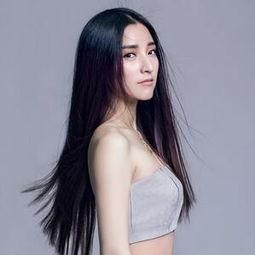 火热中国明星网红,揭秘火热中国明星网红的闪耀时刻