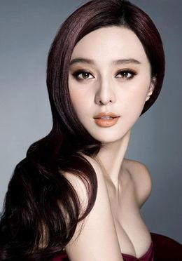 女明星网红面容照片,面容照片下的时尚魅力解析